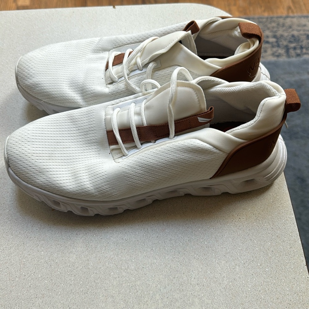 Nautical women’s sneakers